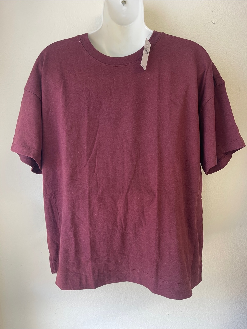 Old Navy Maroon Short-Sleeve Crewneck Tee